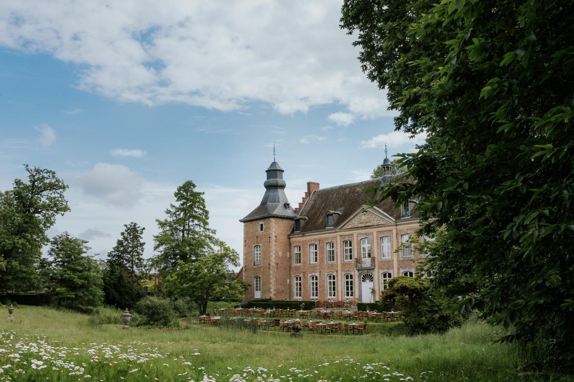 Chateau De Looz 외부 사진
