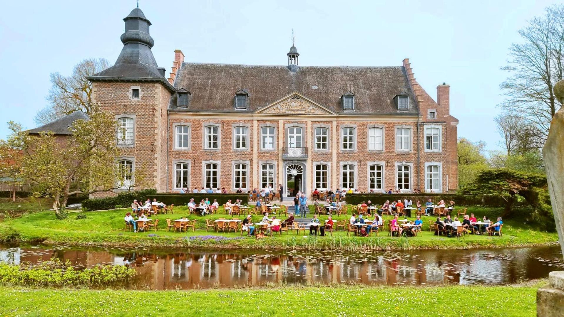 Chateau De Looz 외부 사진