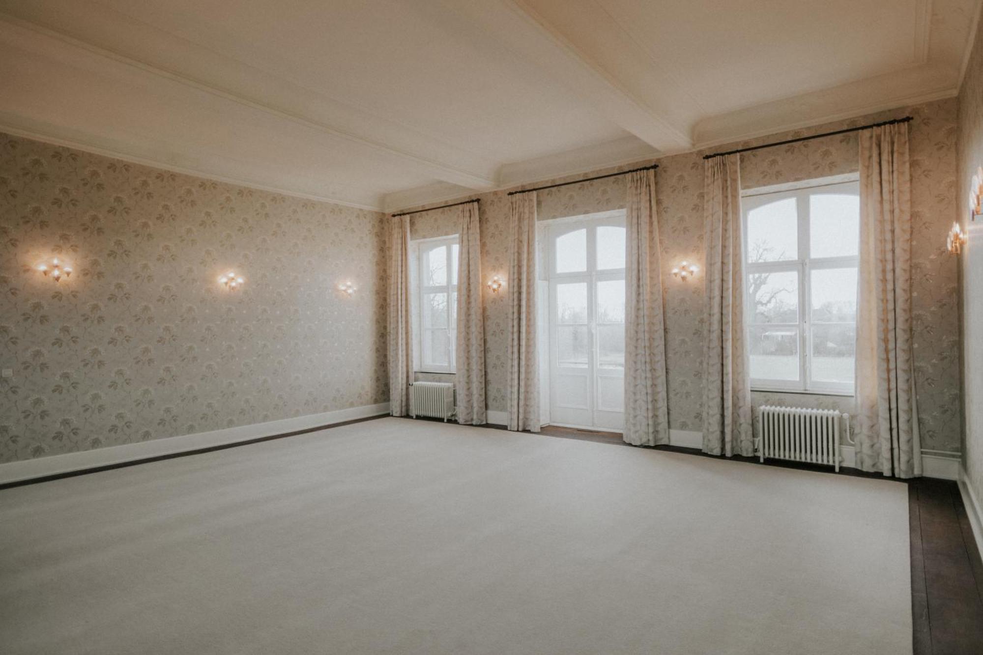 Chateau De Looz 외부 사진